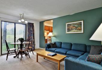 Cedarbrook Queen Suite 106 allows 18 year olds to book a room