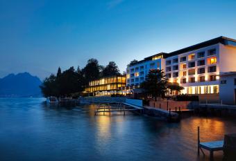 Campus Hotel Hertenstein allows 18 year olds to book a room