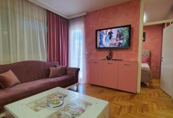 Apartman KRISTINA, Istocno Sarajevo,Vojvode Radomira Putnika 49f has Balcony rooms