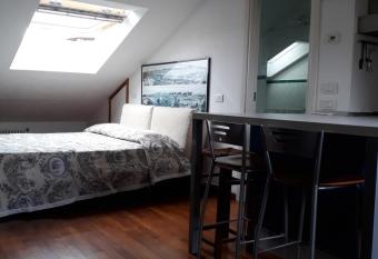 La Mansardina del Giardinetto has Balcony rooms