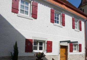 Ferienhaus am Sch  nbuchrand has Balcony rooms