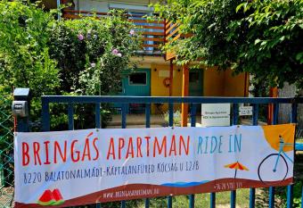 Apartment for Cyclists RIDE IN Balatonalm  di allows 18 year olds to book a room