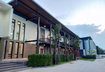 De Vine House has Balcony rooms