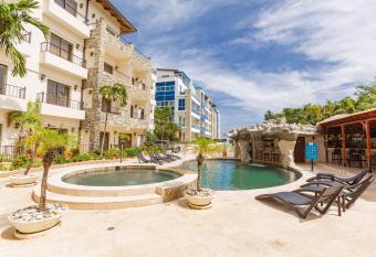 Grand Laguna Beach Properties by Calisto Stays allows 18 year olds to book a room