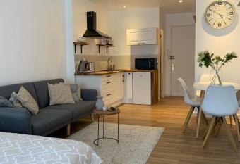 Royat Zen allows 18 year olds to book a room