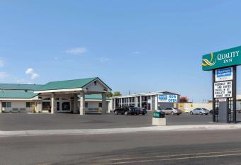 Rodeway Inn & Suites allows 18 year olds to book a room