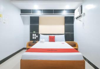 RedDoorz at Ranchotel Alabang allows 18 year olds to book a room