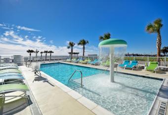 Holiday Inn Express & Suites Galveston Beach By IHG has Balcony rooms