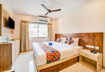 FabHotel Spark Inn Dwarakanagar allows 18 year olds to book a room