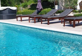 3 bedrooms villa with private pool enclosed garden and wifi at Ripenda Verbanci 5 km away from the beach has Balcony rooms