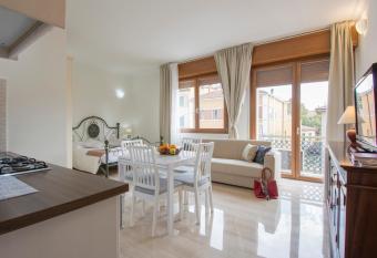 Il Mughetto allows 18 year olds to book a room