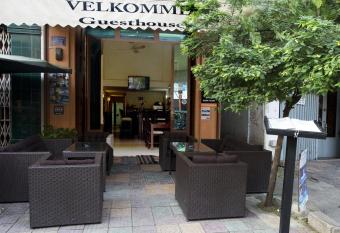 Velkommen Guesthouse Phnom Penh has Balcony rooms