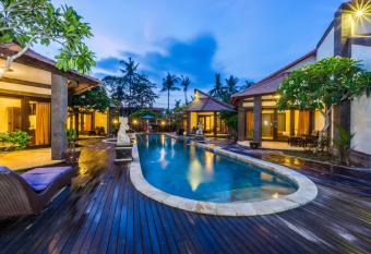 Pondok Baruna Frangipani allows 18 year olds to book a room