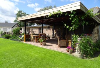 Casa Tranquila has Balcony rooms