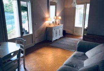 Casa Sereno has Balcony rooms