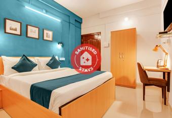 OYO SilverKey 75060 Near Arup Hospital allows 18 year olds to book a room