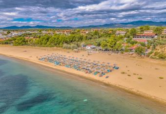 Coral Blue Beach Hotel Gerakini has Balcony rooms