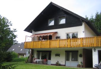 Ferienwohnung Kurparkblick has Balcony rooms