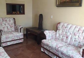 Posada Las Reynas by Rotamundos allows 18 year olds to book a room