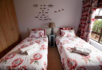 Froggy Bay is the best all the way! allows 18 year olds to book a room