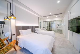 Ankangju has Balcony rooms