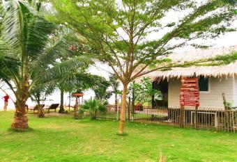 Koh Phaluai beach cottage has Balcony rooms