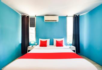 Sweet Pound Hotel allows 18 year olds to book a room