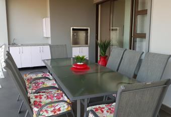 Westbrook Cabanas 2nd allows 18 year olds to book a room