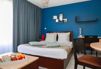 Appart City Classic Toulouse Colomiers allows 18 year olds to book a room