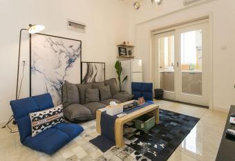 Xi   an Beilin  Northwest University   allows 18 year olds to book a room