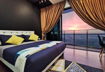 Almas Suites Puteri Harbour Hello Kitty has Balcony rooms