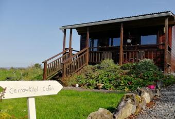Carrowkeel Cabin allows 18 year olds to book a room