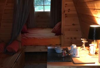 Norwell view farm glamping with hot tubs has Balcony rooms
