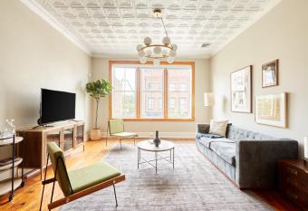 Sonder The Congress allows 18 year olds to book a room