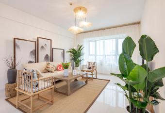 Chengdu Qingyang  Dadijinyuan allows 18 year olds to book a room