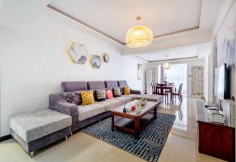 XIAN BEILIN  Jiao Tong University allows 18 year olds to book a room