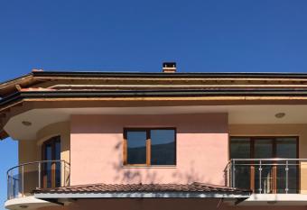 Guest House Rest has Balcony rooms