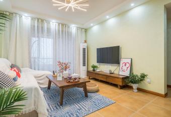 Jiangbei District  Chongqing City  2 Beibin Road   allows 18 year olds to book a room