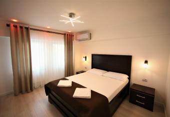 Garsoniera SARA allows 18 year olds to book a room