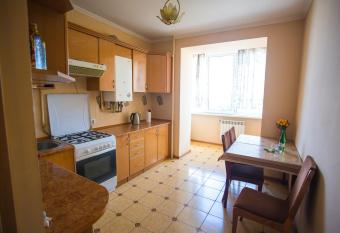 Like Home on Zaliznychna 9 allows 18 year olds to book a room