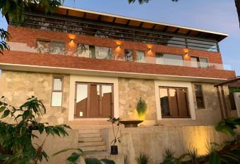 Caba  a QUINTA GAES SPA has Balcony rooms