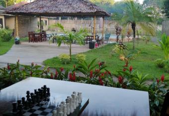 Hidden Jewel Resort allows 18 year olds to book a room