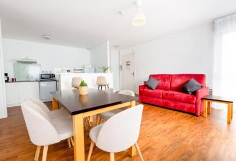 Cerise Nantes Atlantis allows 18 year olds to book a room