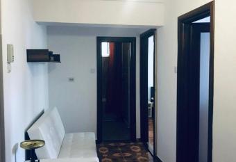 - Brown Suite - ULTRACENTRAL has Balcony rooms
