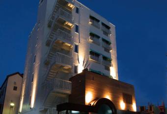 HOTEL KSEA (Adult Only) has Smoking rooms