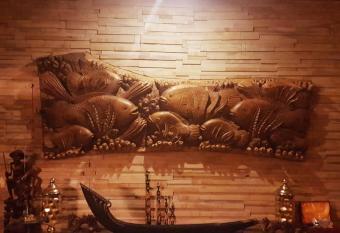 Enchanting Woods has Balcony rooms