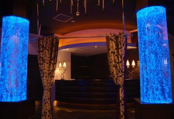 Hotel MINT ( Adult Only) allows 18 year olds to book a room