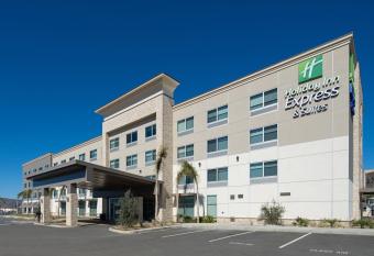 Holiday Inn Express & Suites Murrieta allows 18 year olds to book a room