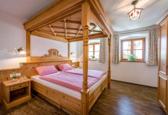 Beim Paulfischer - Eckbankerl has Balcony rooms