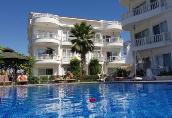 BELKA GOLF RESIDENCE Exclusive apt DeluxBELEK has Balcony rooms